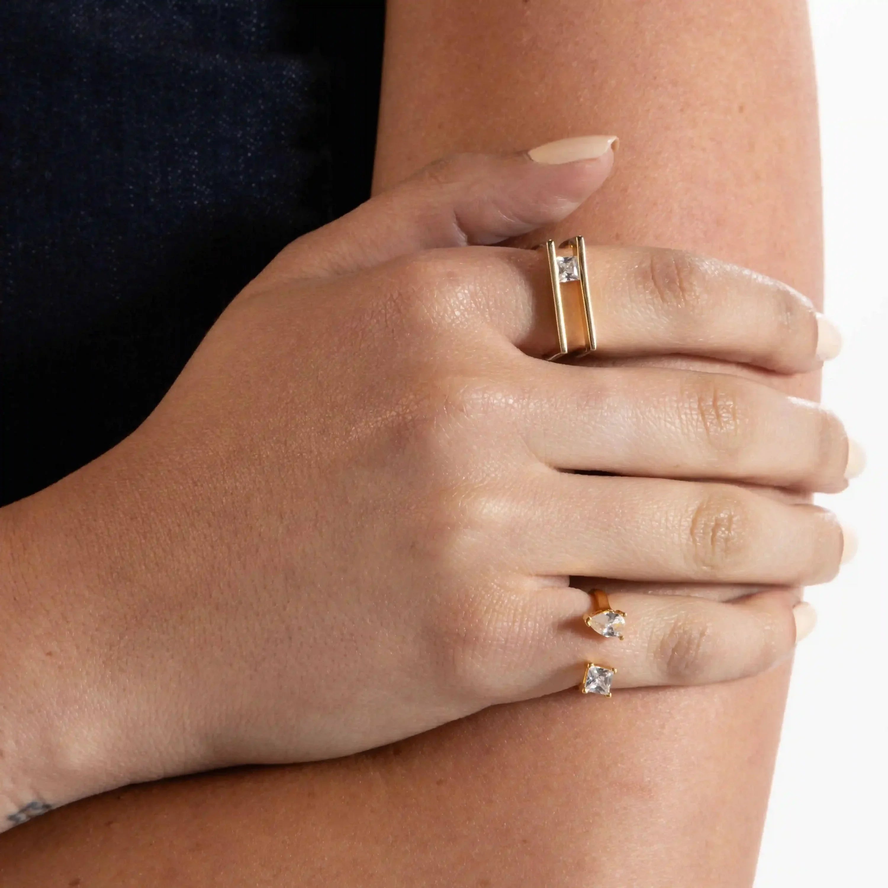 Cubic Zirconia Stone Double Bar Ring - Gold White - One Square Stone